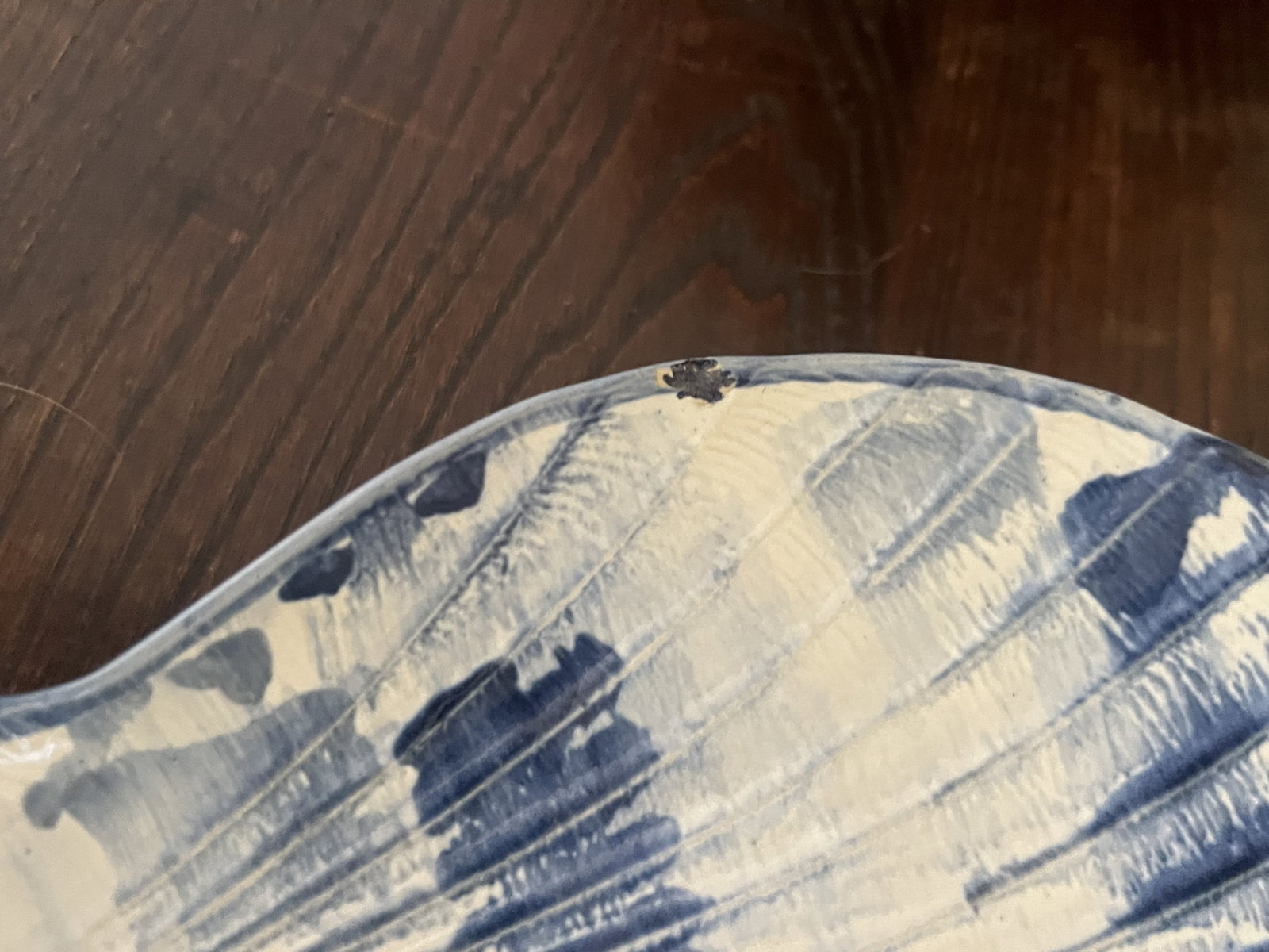 Louisville Stoneware Kentucky Made Shell Plates - 6