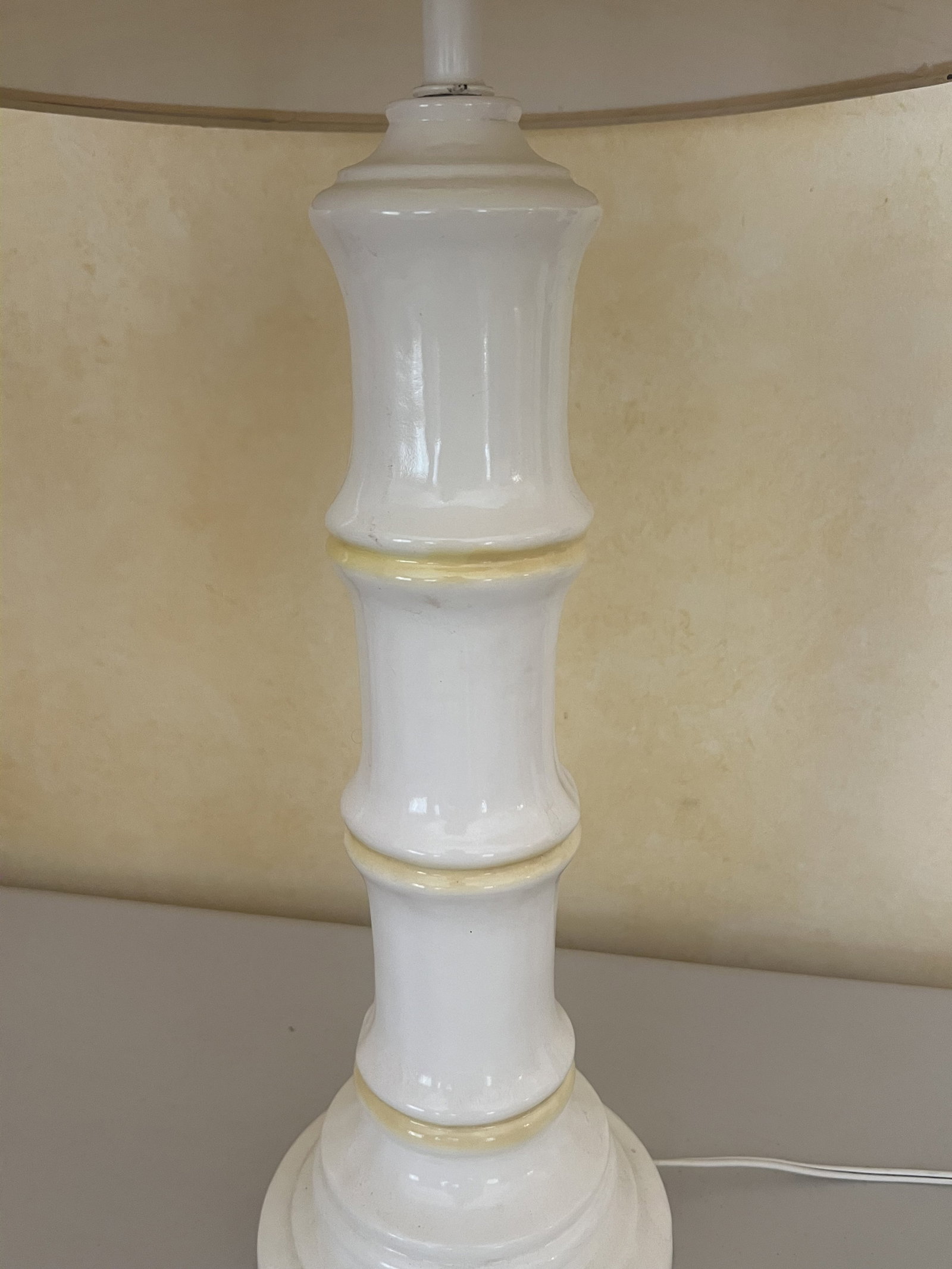 White and Yellow Bamboo Table Lamp - 3