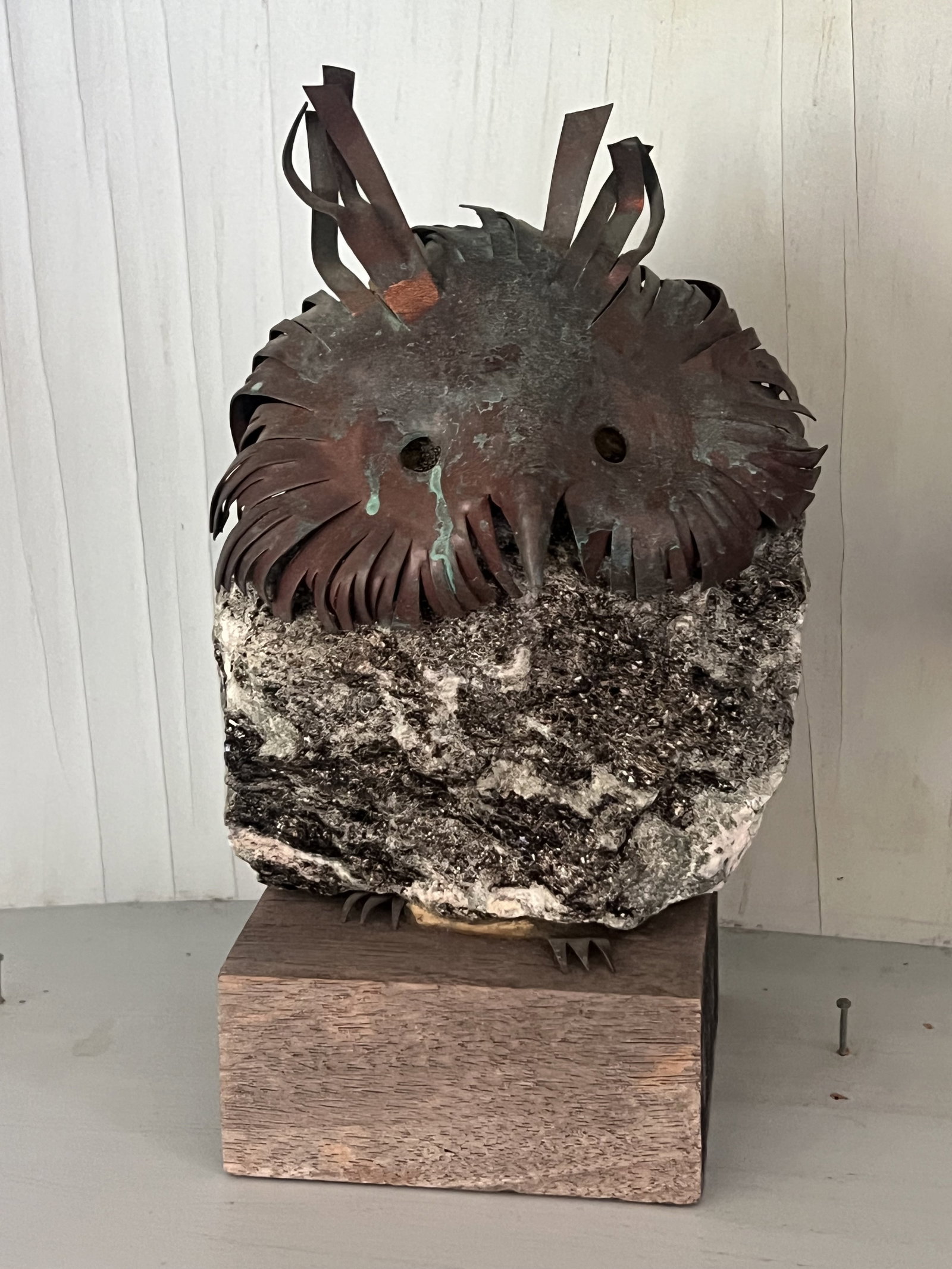 Lubomir Tomaszewski Owl Sculpture: Copper and stone sculpture, unsigned. Dimensions: H 9" x W 5.5" Low Estimate: 10.00 High Estimate: 10000.00