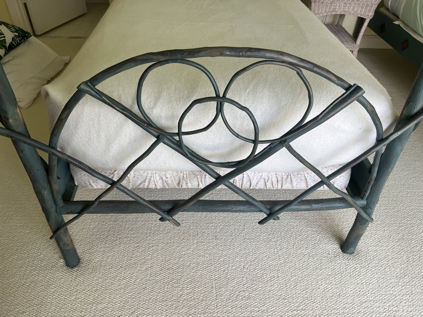 Twig Canopy Bed (1 of 2) - 4