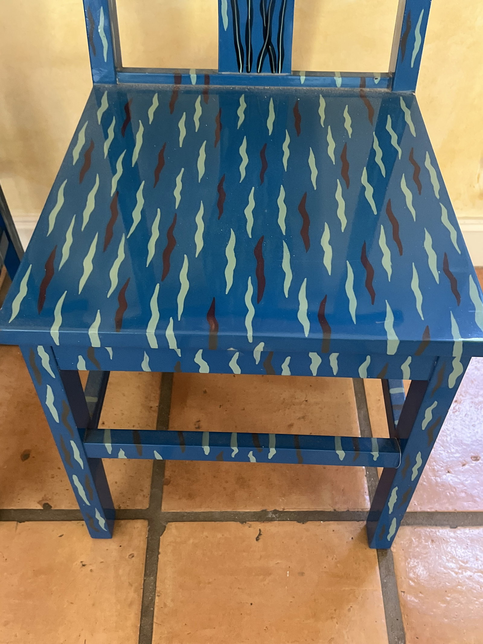 Pair of Painted Fish Chairs - 4