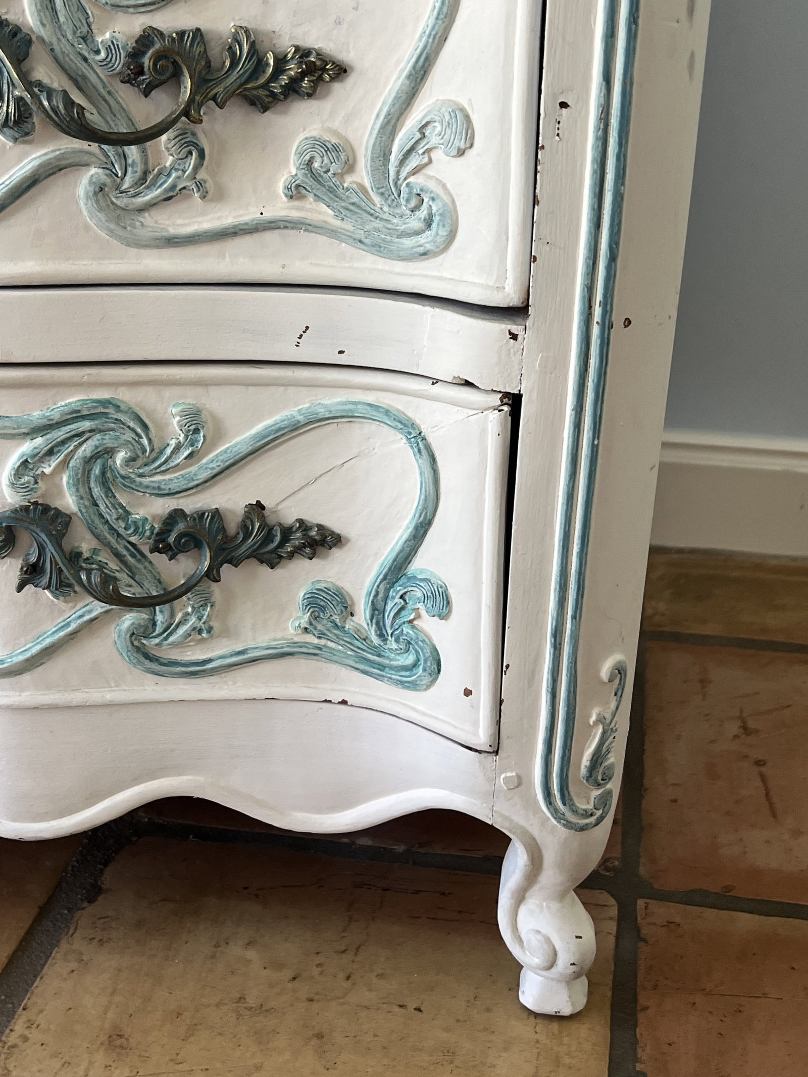 Antique Painted French Provincial Dresser - 2