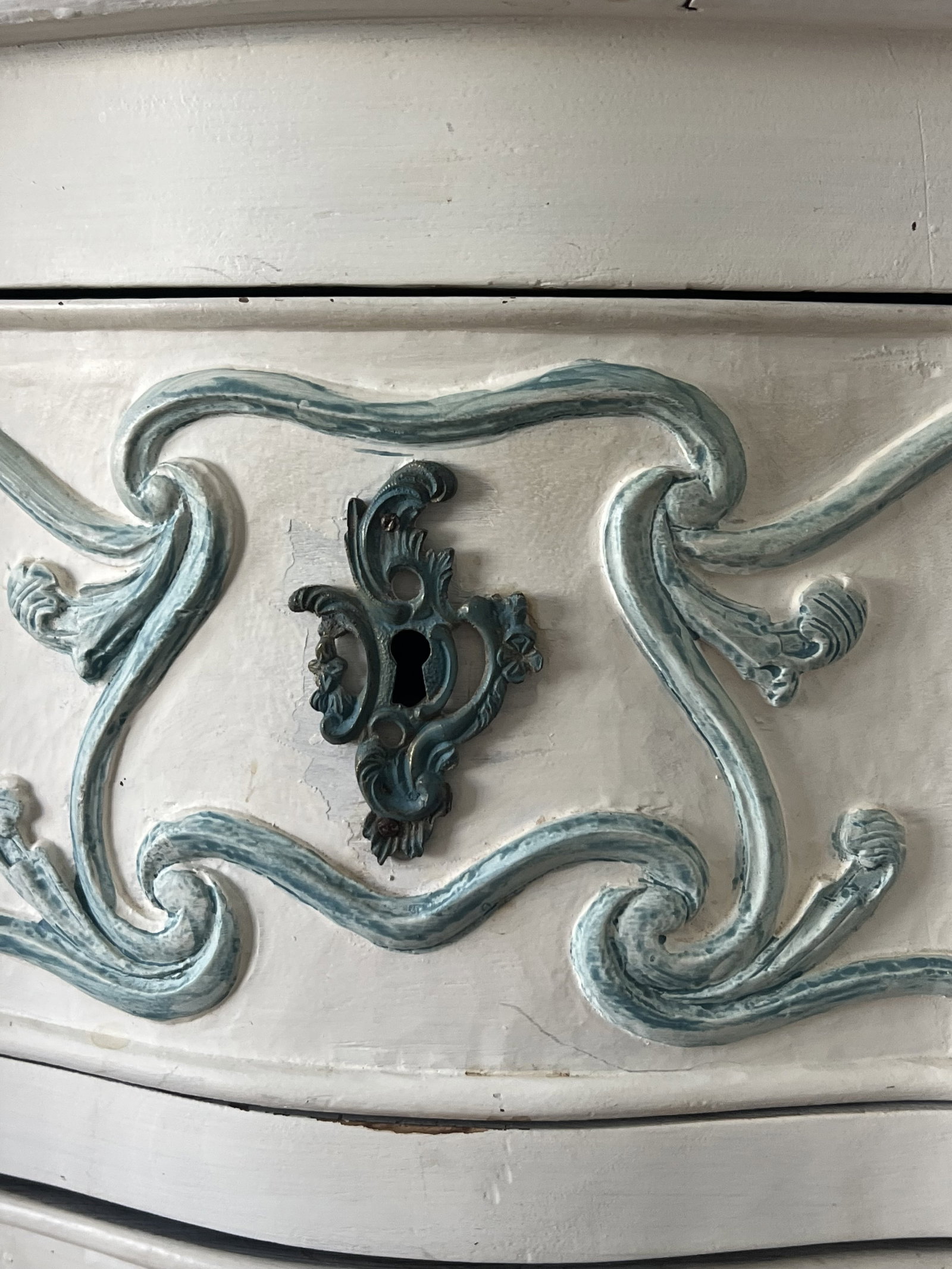 Antique Painted French Provincial Dresser - 4