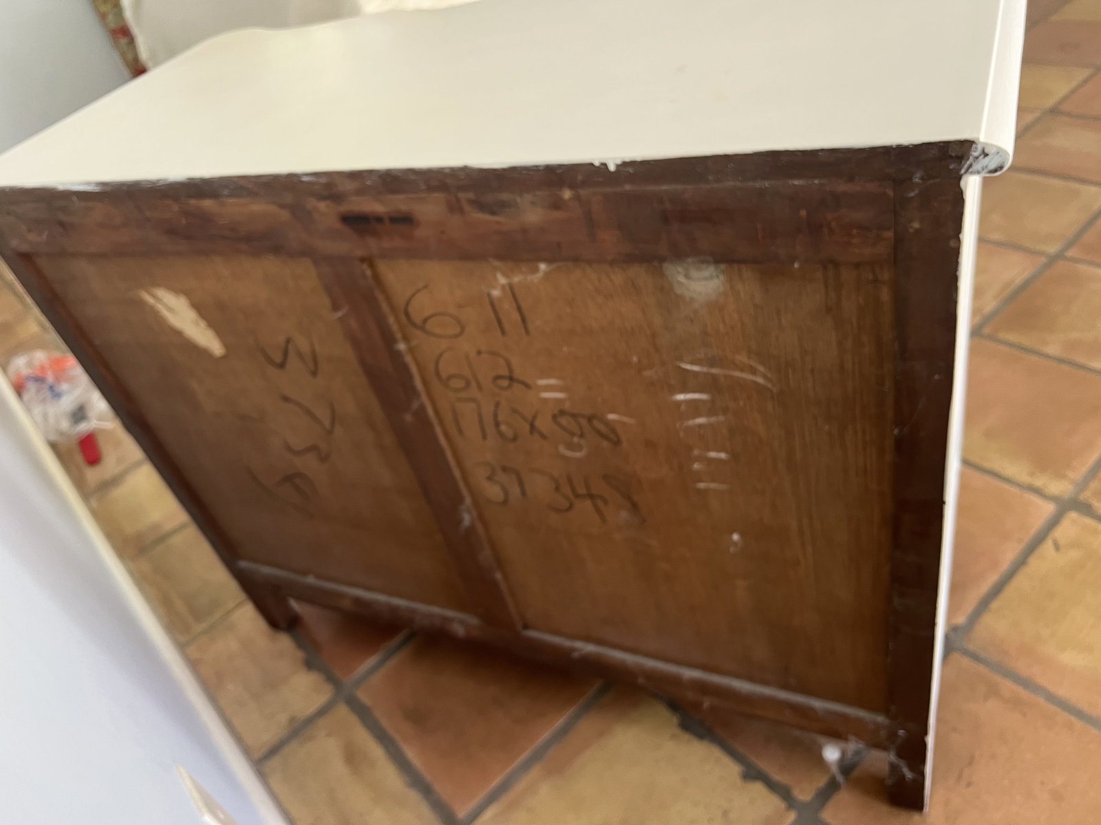Antique Painted French Provincial Dresser - 9