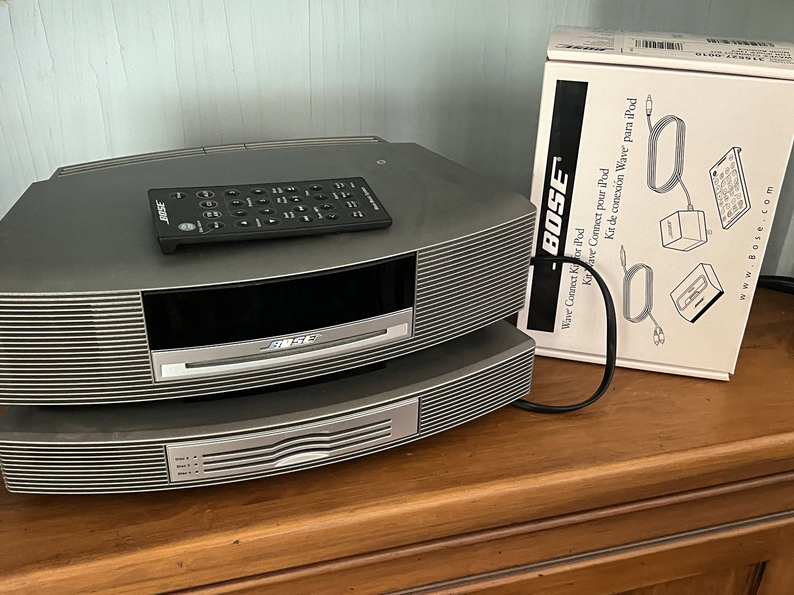 Bose Radio and CD player plus accessories - 7