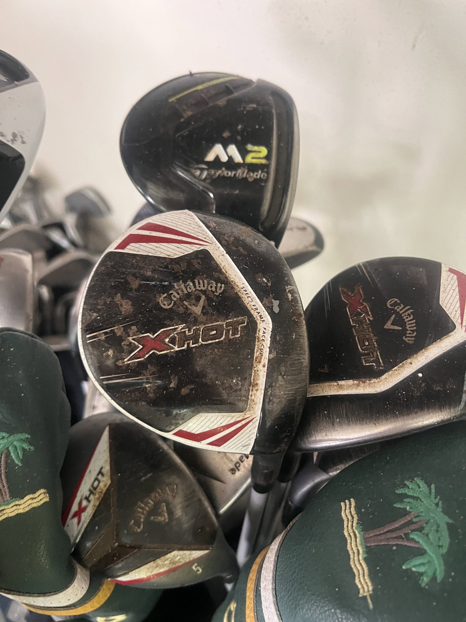 Large Lot of Golf Clubs - 15