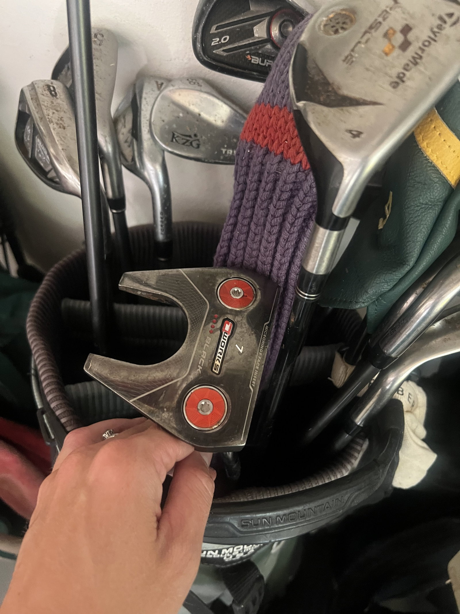 Large Lot of Golf Clubs - 16