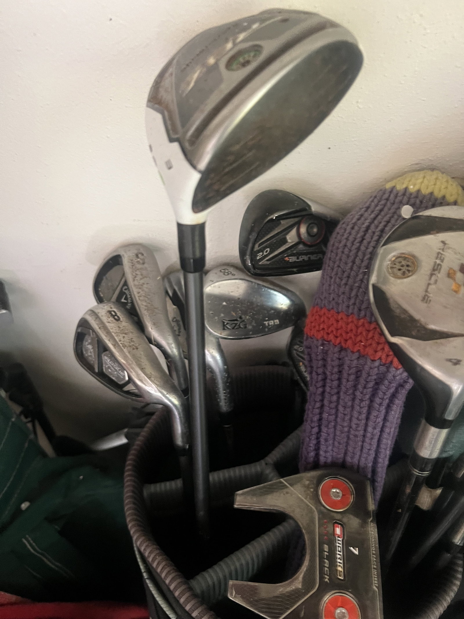 Large Lot of Golf Clubs - 18