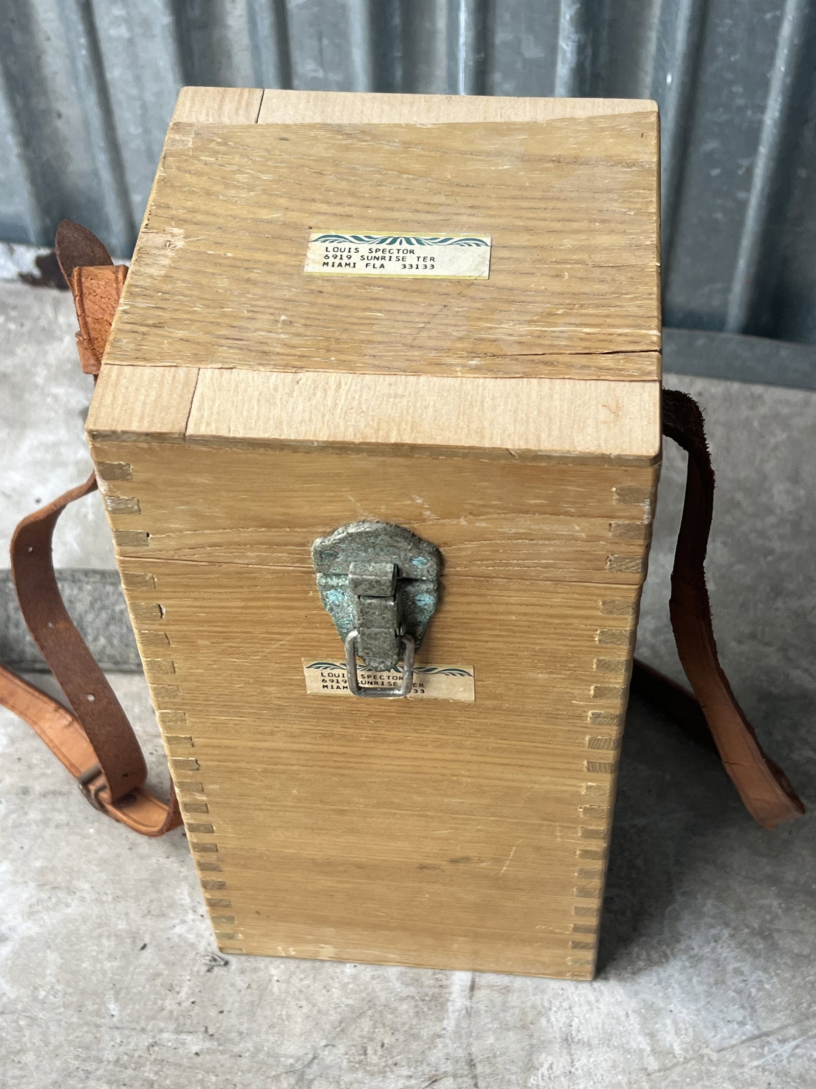 Weems Hand Bearing Compass: In original box. Low Estimate: 10.00 High Estimate: 10000.00