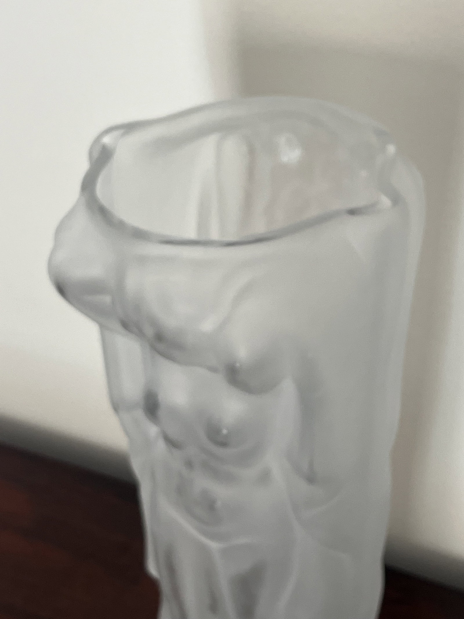 Large Art Deco Frosted Nude Vase - 6
