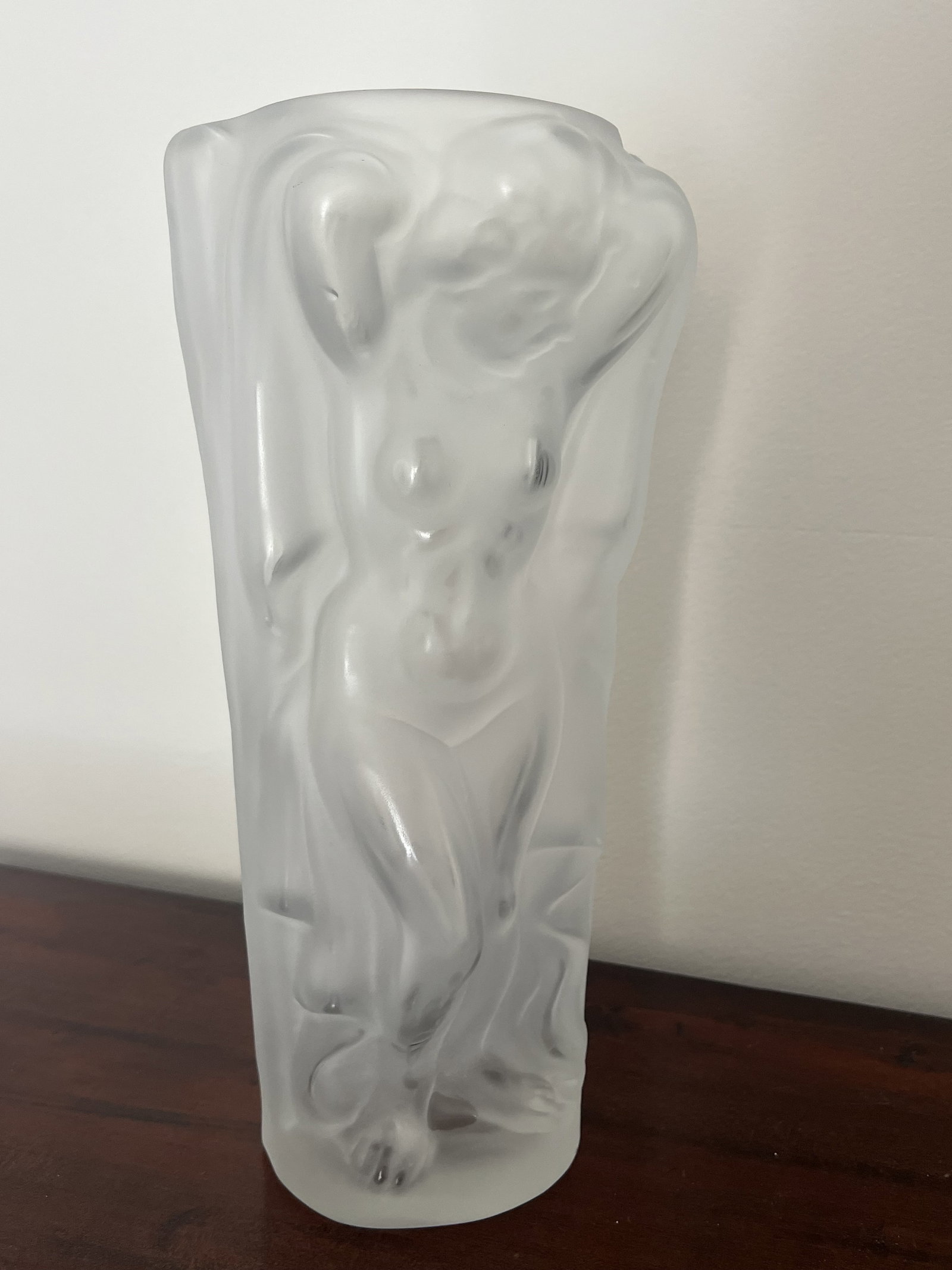 Large Art Deco Frosted Nude Vase - 8