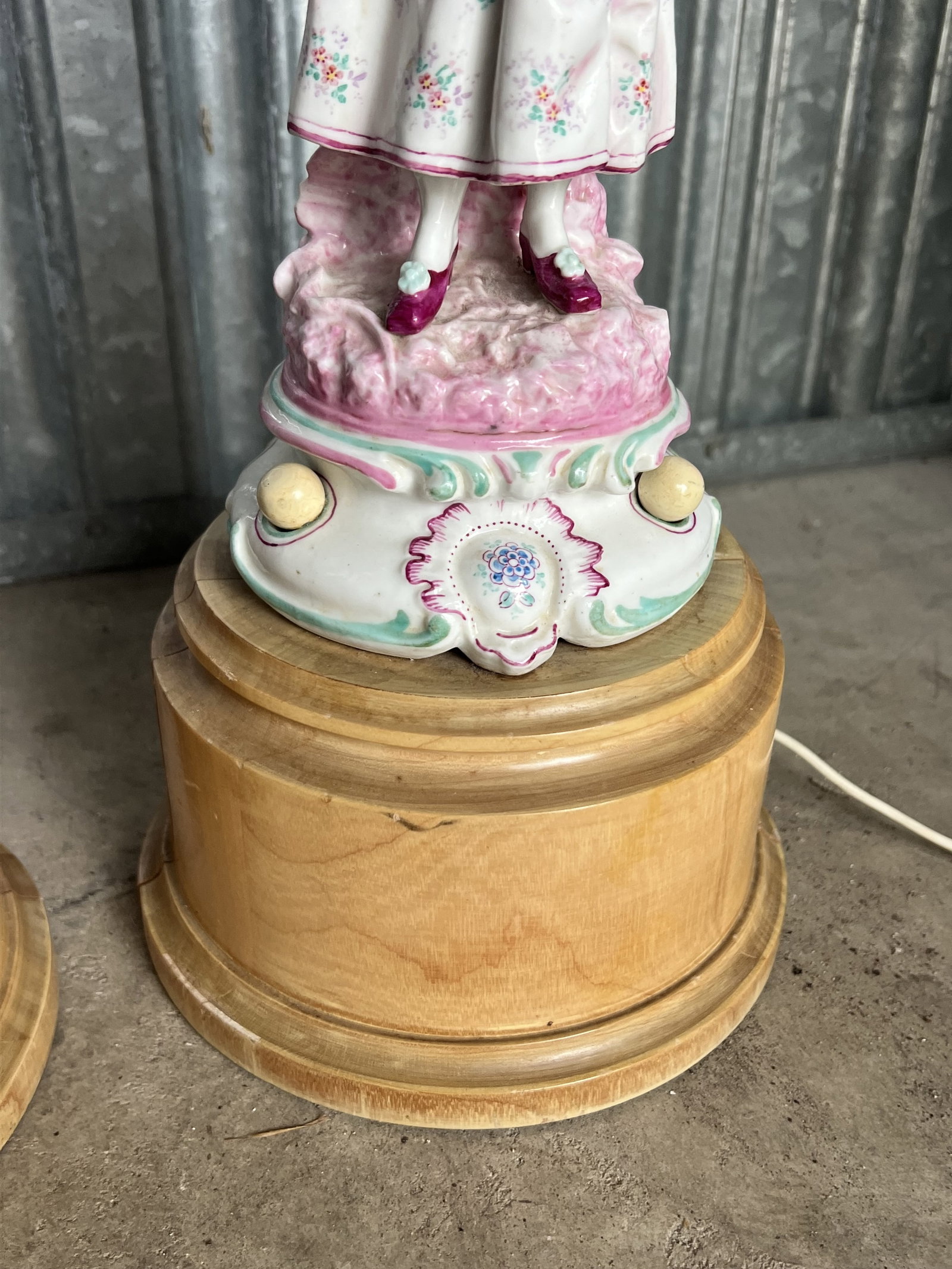 Pair of Meissen Style Figures Mounted as Lamps - 6