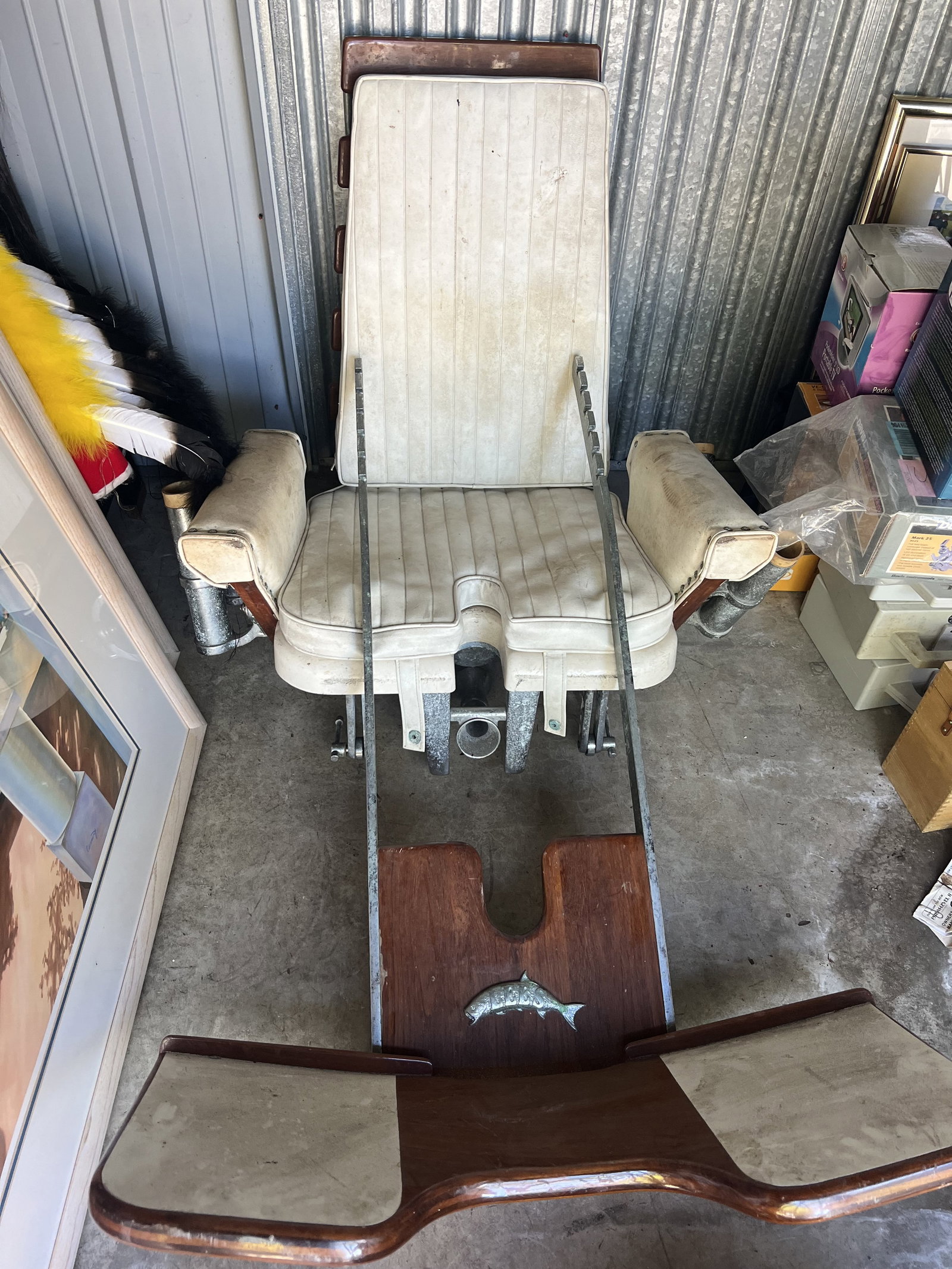 Fish Fighting Chair - 2