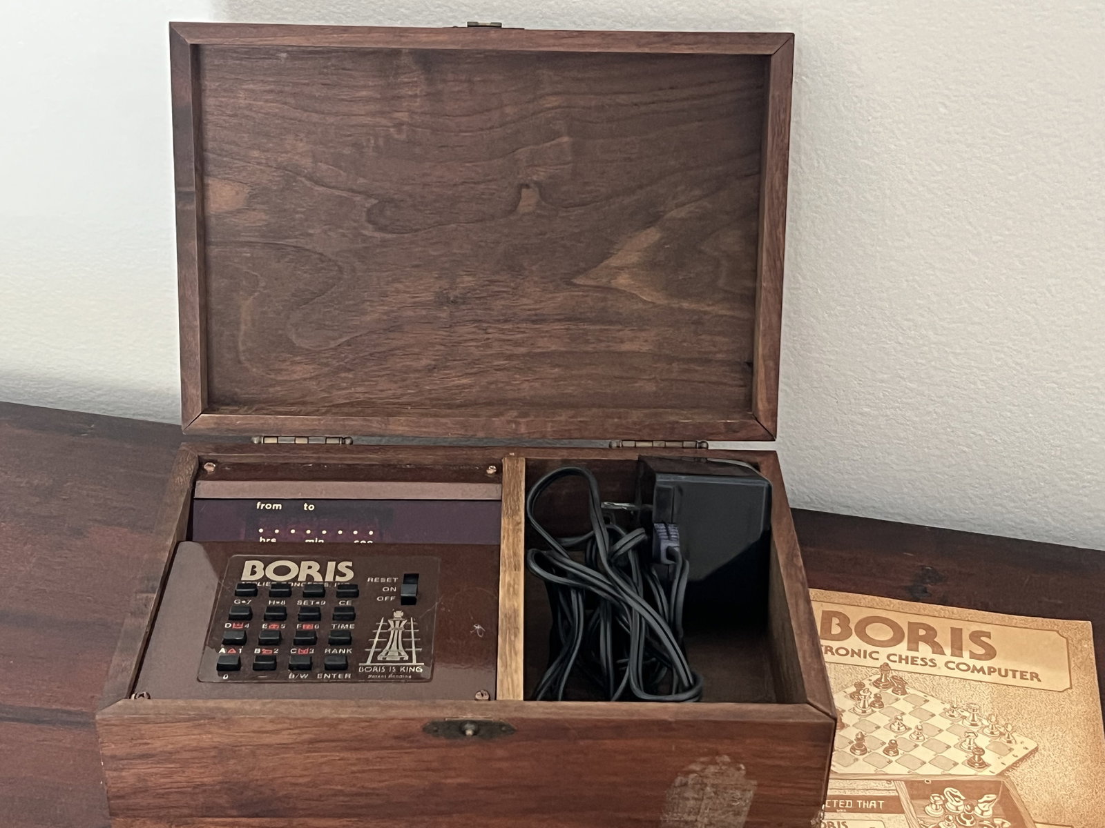 Boris Electronic Chess Computer - 4