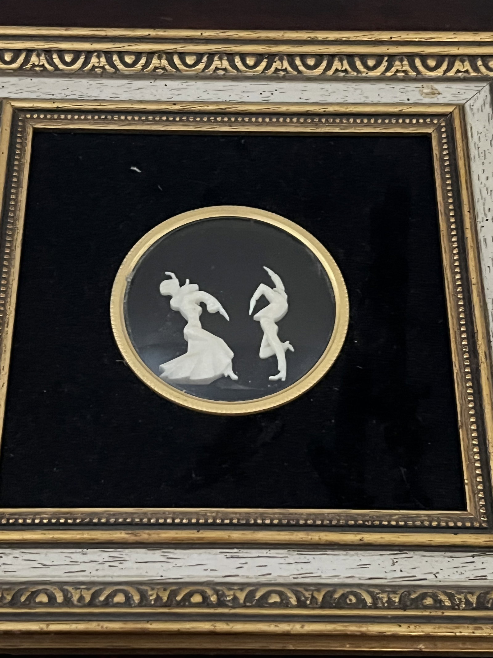 Spanish Ivory Wall plaques - 4