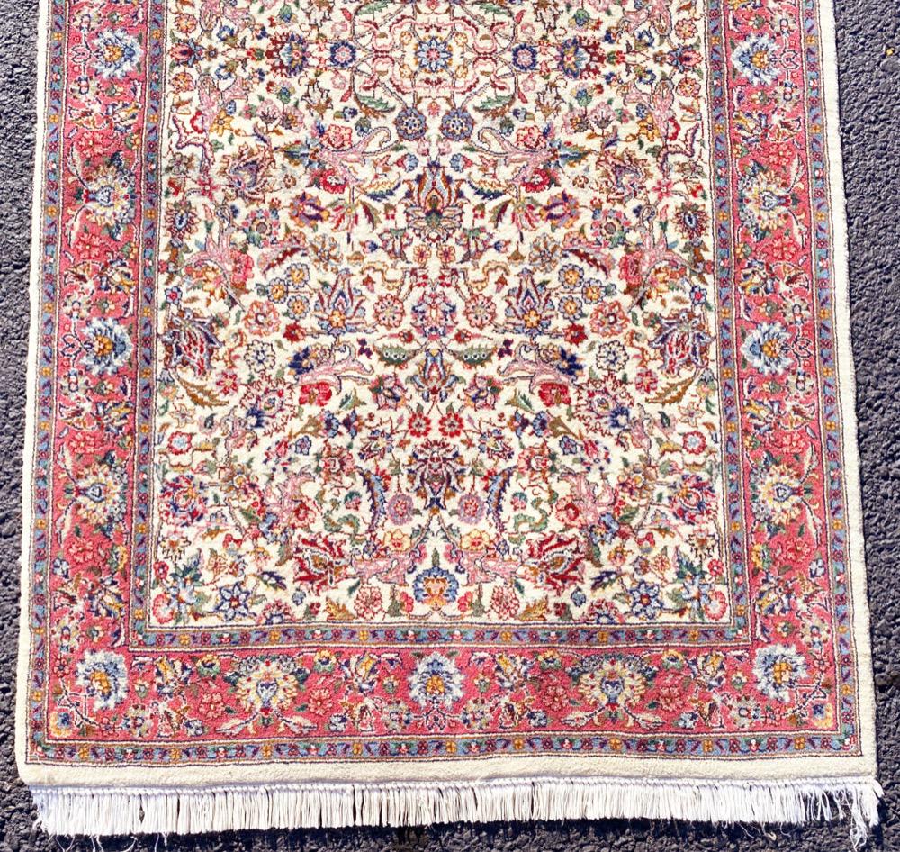 PERSIAN TREE OF LIFE HAND KNOTTED RUG WITH 225+ KPSI, 3.1 x 6.6: Persian Tree of Life rug was hand knotted in Iran of 100% natural wool on a cotton foundation. It has medium wool piles and is in like new condition with knots per square inch in excess of 225+ KPSI. 