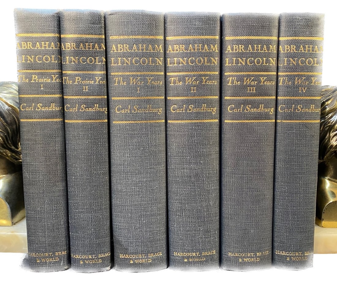 ABRAHAM LINCOLN: THE PRAIRIE AND THE WAR YEARS BY CARL SANDBURG, 6 VOLUME SET. 1926 (1 of 5)