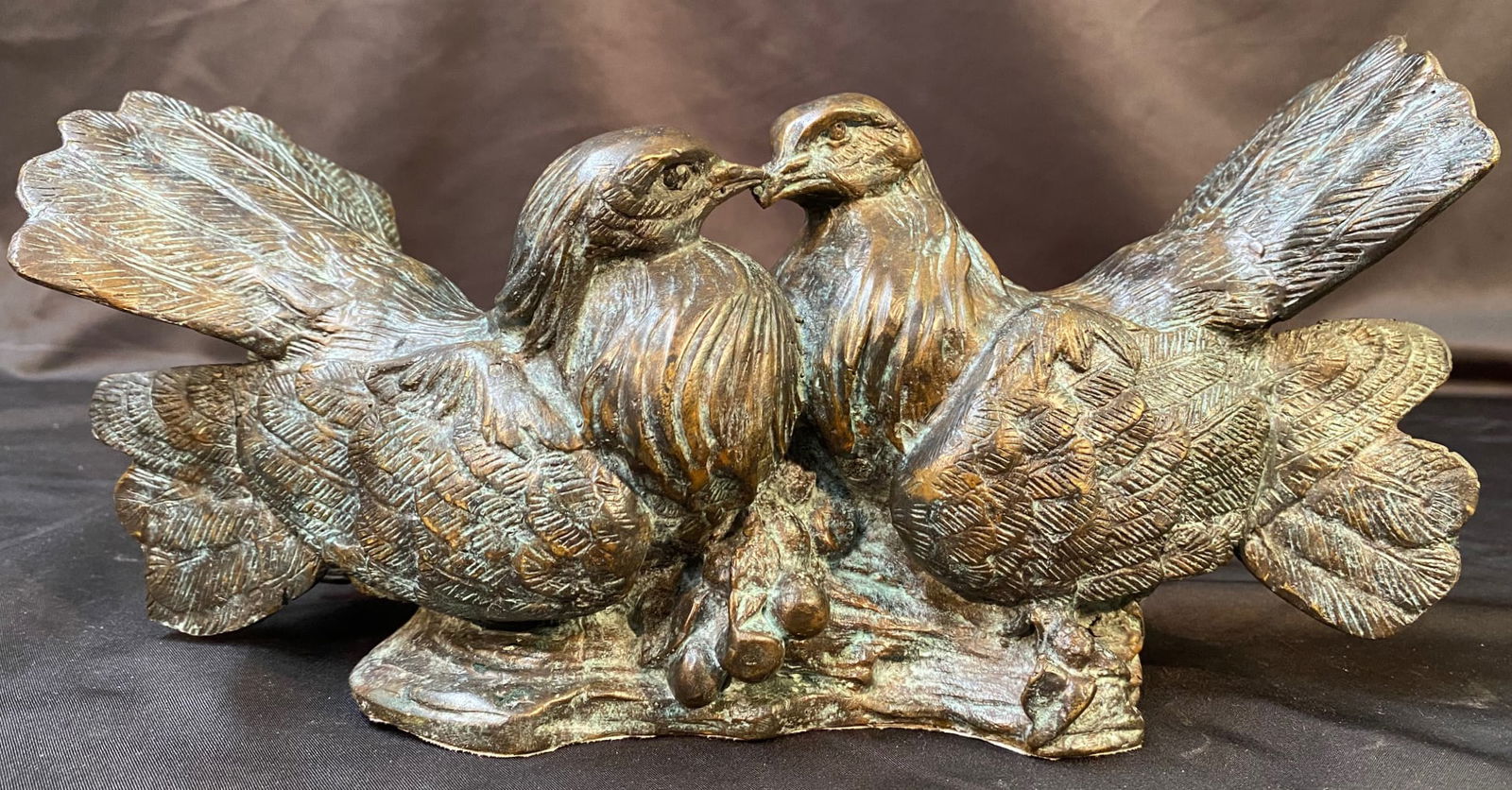 MAITLAND SMITH BRONZE LOVE BIRDS, 5IN x 6IN x 13IN (13cm x 15cm x 33cm) (1 of 6)