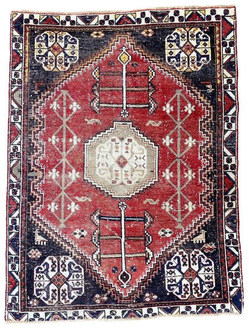 ANTIQUE PERSIAN SHIRAZ PICTORIAL HAND KNOTTED RUG – 3.7 x 4.8 (109cm x 142cm): Antique Persian Shiraz rug was hand knotted of 100% wool with a cotton foundation and is 100+ years old. This rug has medium to low wool piles and is in excellent condition for its age, with beautiful