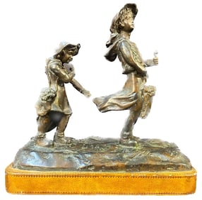 MAITLAND-SMITH BRONZE SCULPTURE ON A LEATHER WRAPPED BASE – 15IN x 8IN 14IN