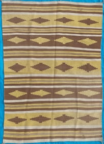 QASHQAI KILIM HAND KNOTTED RUG, 3.7 x 5.4 (109cm x 163cm)