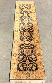 AGRA HAND KNOTTED RUNNER – 2.7 x 9.11