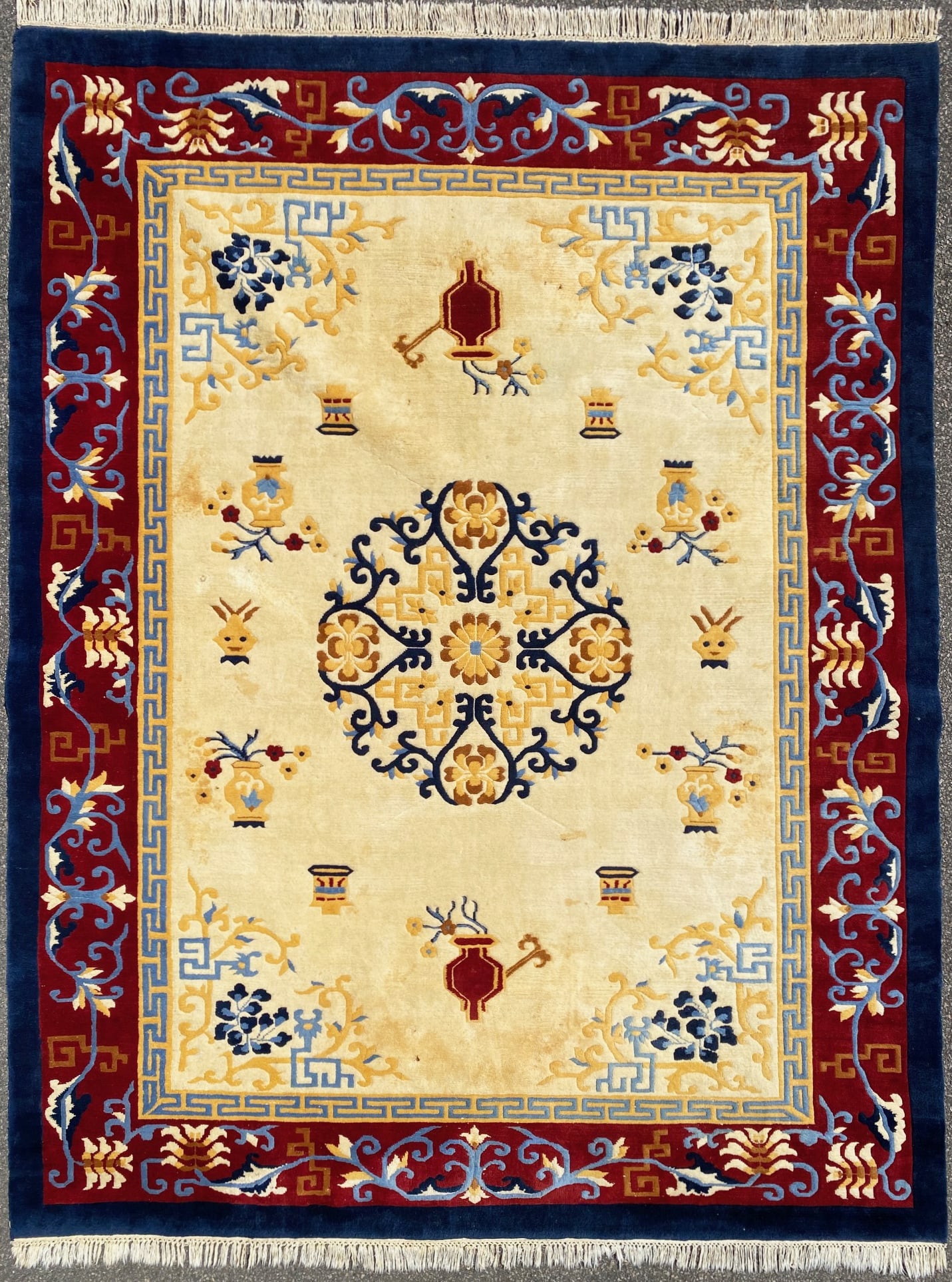 ART DECO HAND KNOTTED RUG, 8.9 x 11.8 (266cm x 35: Asian Art Deco rug was hand knotted in China of 100% natural wool on a cotton foundation. The rug has very thick (1 inch) wool piles and is in excellent condition. Beautiful colors and made with excel