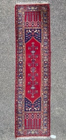 TABRIZ RUNNER, 2.2 x 8.4 (66cm x 254cm)