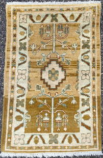 SOUMAK FLAT WEAVE HAND KNOTTED RUG, 2.0 x 3.0 (61cm x 91cm): Tribal Soumak flat weave rug was hand knotted in Afghanistan of 100% natural wool and has perfect, flat weave wool piles and is in like new condition. Beautiful colors with excellent quality. No holes