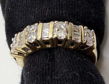 14K ROUND AND BAGUETTE DIAMOND BAND WITH RECENT APPRAISAL