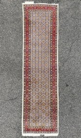 VINTAGE PERSIAN BIDJAR HAND KNOTTED RUNNER, 2.8 x 9.8 (81cm x 295cm)