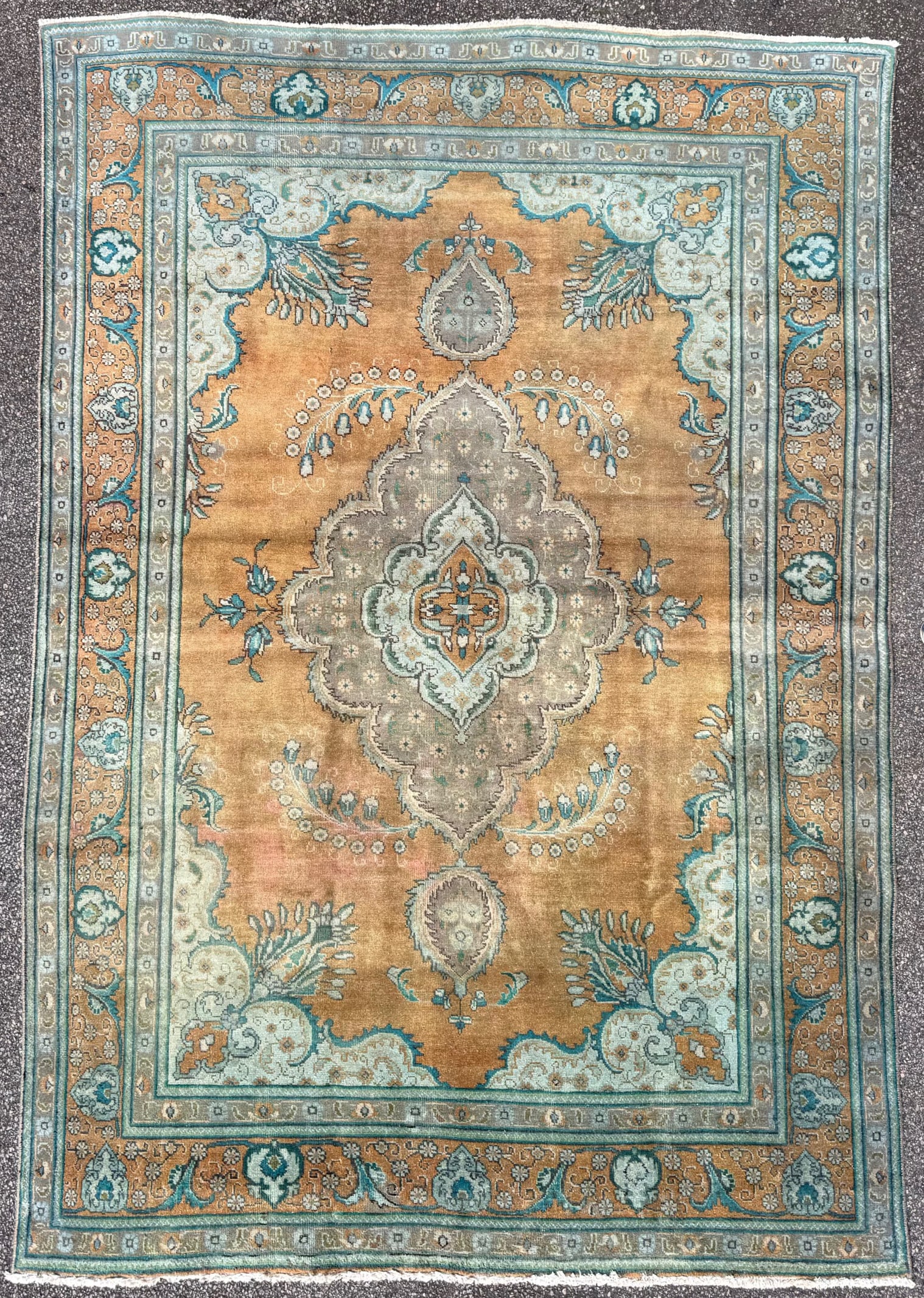 ANTIQUE PERSIAN ISFAHAN HAND KNOTTED RUG, 9.9 x 11.0 (300cm x 335cm) (1 of 5)