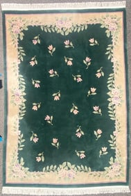 FRENCH STYLE AUBUSSON HAND KNOTTED RUG, 8.2 x 12.0 (249cm x 366cm)