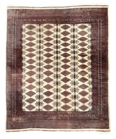 SIGNED JALDAR HAND KNOTTED WOOL RUG, 8.2 x 9.10 (249cm x 300cm)