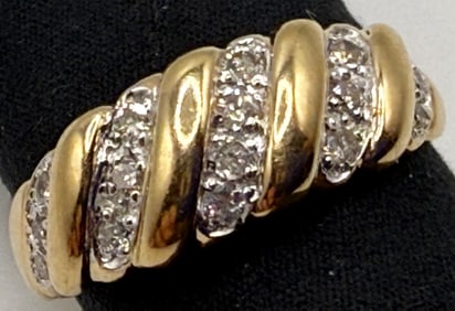 10K YELLOW GOLD AND DIAMOND DOME RING