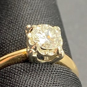 14K TWO TONE GOLD AND DIAMOND SOLITAIRE ENGAGEMENT RING WITH RECENT APPRAISAL