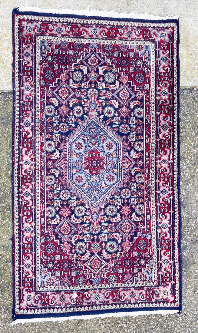 BIDJAR HAND KNOTTED RUG – 2.7 x 4.2 (1 of 5)
