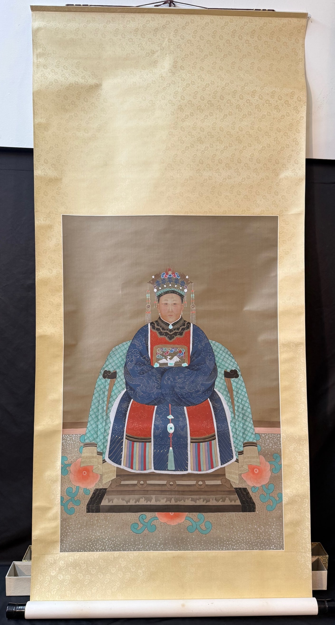 ANTIQUE IMPERIAL ANCESTOR PORTRAIT OF A CHING EMPRESS, 31IN x 74IN (79cm x 188cm) (1 of 6)