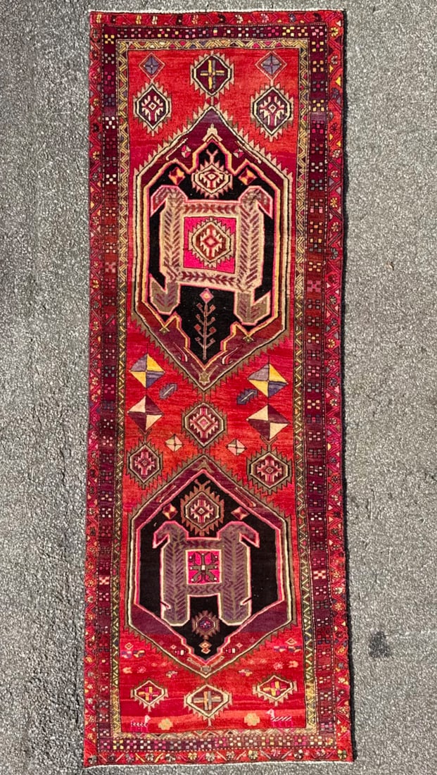 ANTIQUE PERSIAN HERIZ PICTORIAL HAND KNOTTED RUNNER, 3.5 x 10.0 (104cm x 305cm): Antique, Persian Heriz runner was hand knotted in Iran of 100% natural wool on a cotton foundation. This rug is 80+ years old, has full to medium wool piles and is in excellent condition for its age.