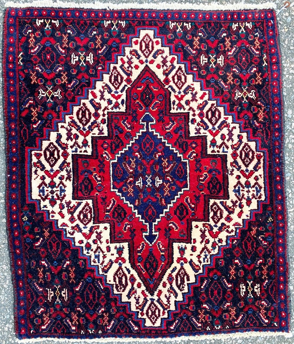 VINTAGE PERSIAN SENEH HAND KNOTTED RUG – 2.5 x 2.10 (74cm x 86cm) (1 of 4)