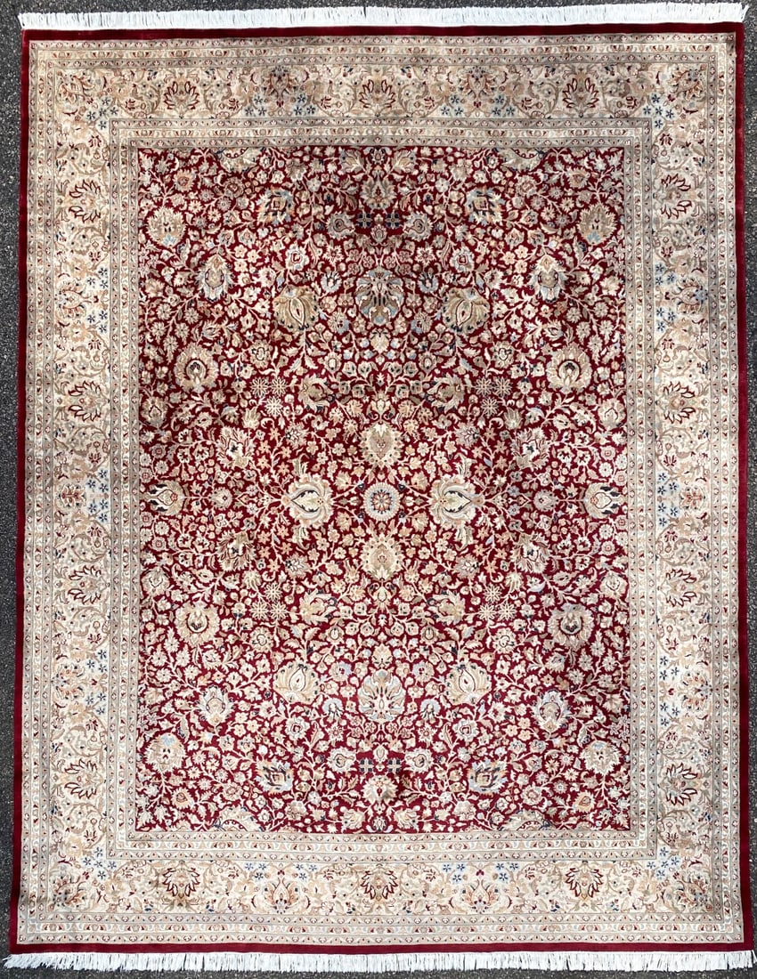 PESHAWAR HAND KNOTTED RUG WITH 200+ KPSI, 8.0 x 10.3 (244cm X 312cm): Peshawar rug was hand knotted in Pakistan of 100 percent natural wool on a cotton foundation. This rug has full wool piles and is in like new condition, with knots per square inch in excess of 200+. B