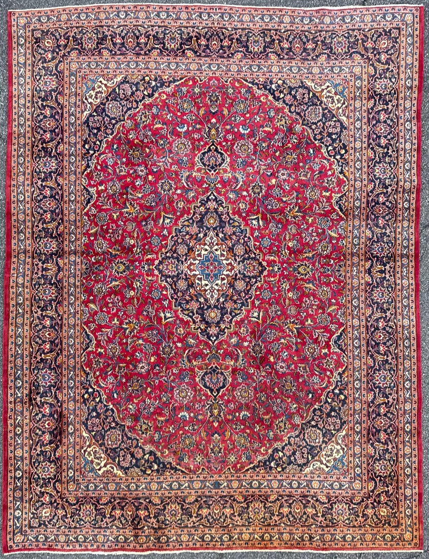 ANTIQUE PERSIAN KASHAN HAND KNOTTED RUG, 9.8 x 12.8 (295cm x 386cm): Antique Persian Kashan rug was hand knotted in Iran of 100% natural wool on a cotton foundation. This rug is 80+ years old, has full wool piles and is in excellent condition for its age. Beautiful col