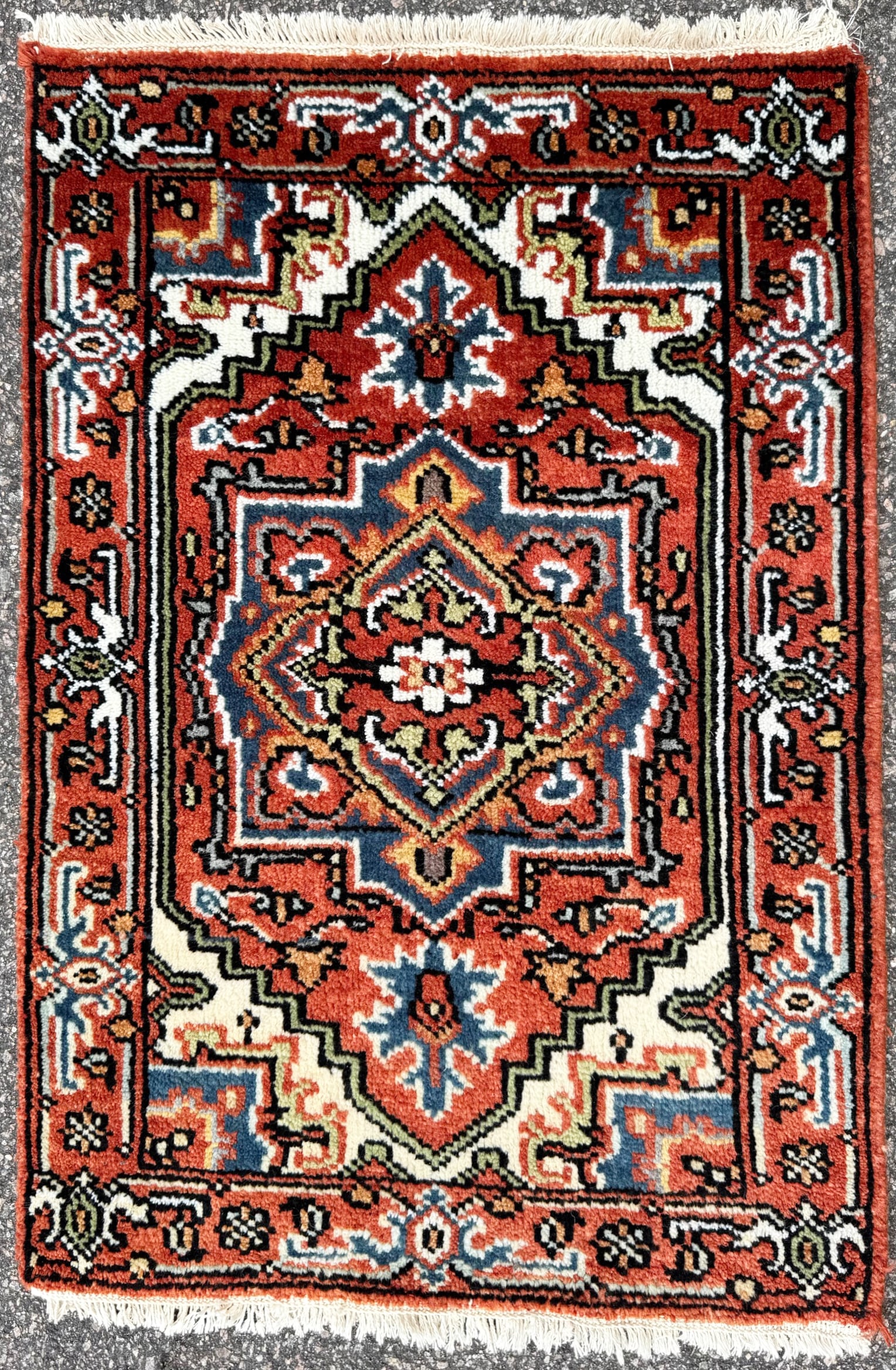 KAZAK HAND KNOTTED RUG, 2.0 x 3.0 (61cm x 91cm): A Kazak rug was hand knotted in India of 100% natural wool on a cotton foundation. The rug has full wool piles and is like new condition. It is made with excellent quality, nice and soft. This rug was