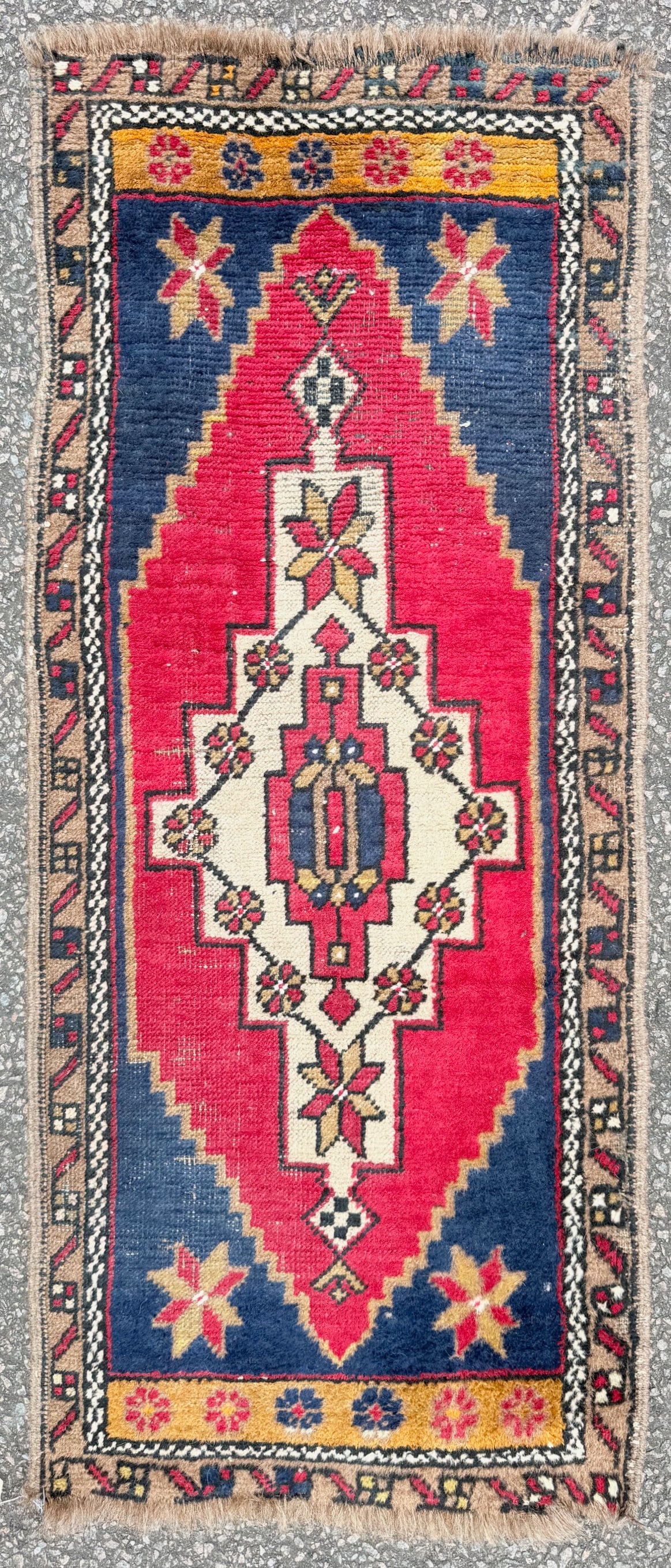 ANTIQUE PERSIAN AFSHAR HAND KNOTTED RUG, 1.8 x 3.10 (51cm x 117cm): A finely woven antique Persian Afshar tribal rug from the Kerman region of southern Iran, showcasing the bold geometric artistry and rich natural palette for which Afshar weavings are highly regarded.