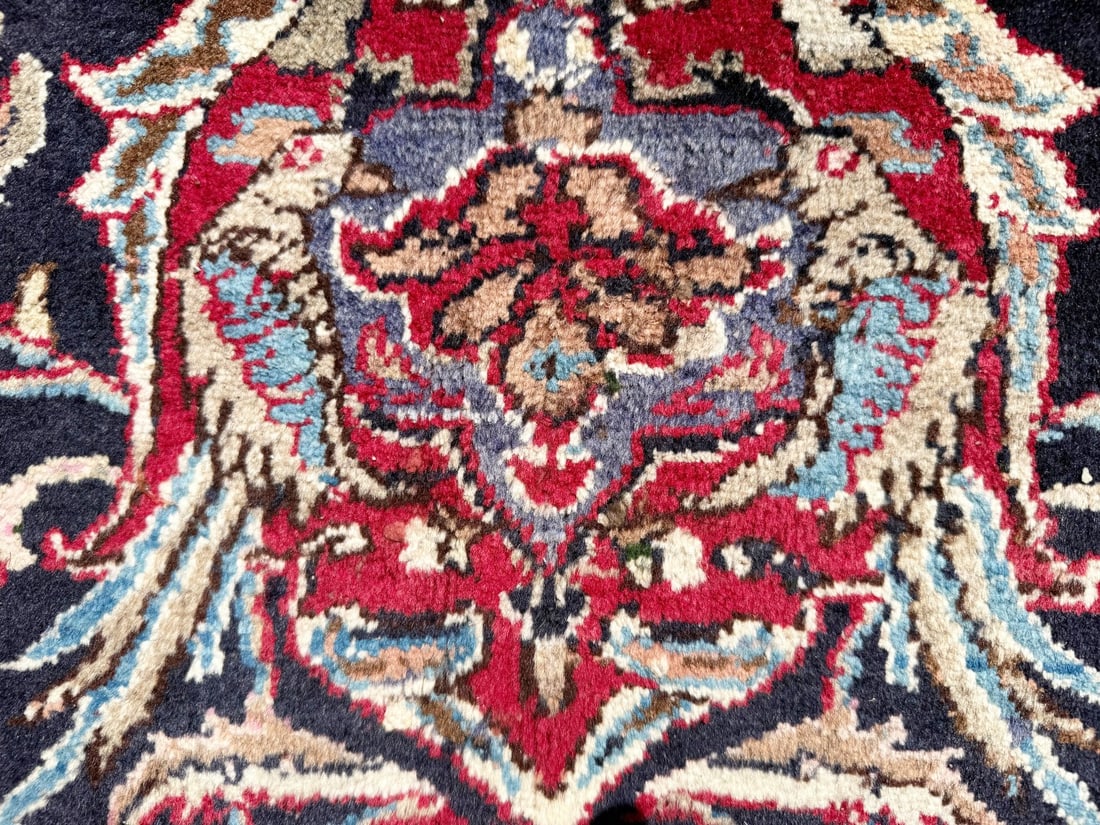 SIGNED PERSIAN KASHAN PICTORIAL HAND KNOTTED RUG, 9.8 x 12.3 (295cm x 373cm) - 5