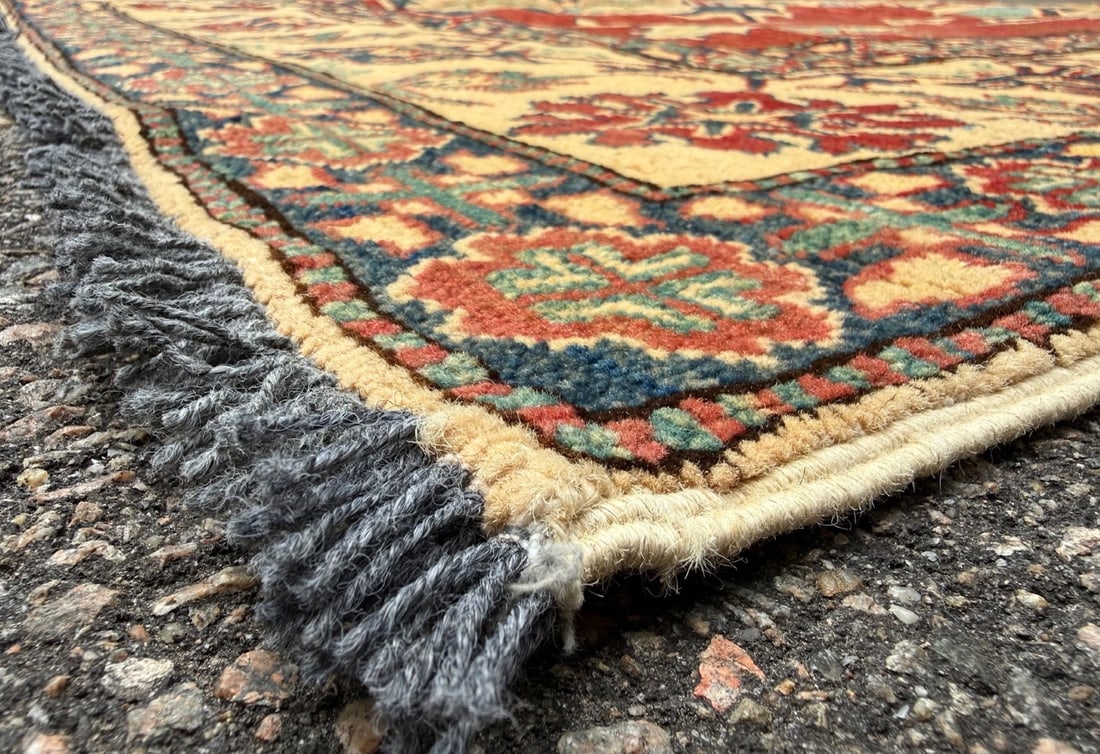 CAUCASIAN KAZAK HAND KNOTTED RUG, 6.10 x 9.11 (208cm x 302cm) - 5