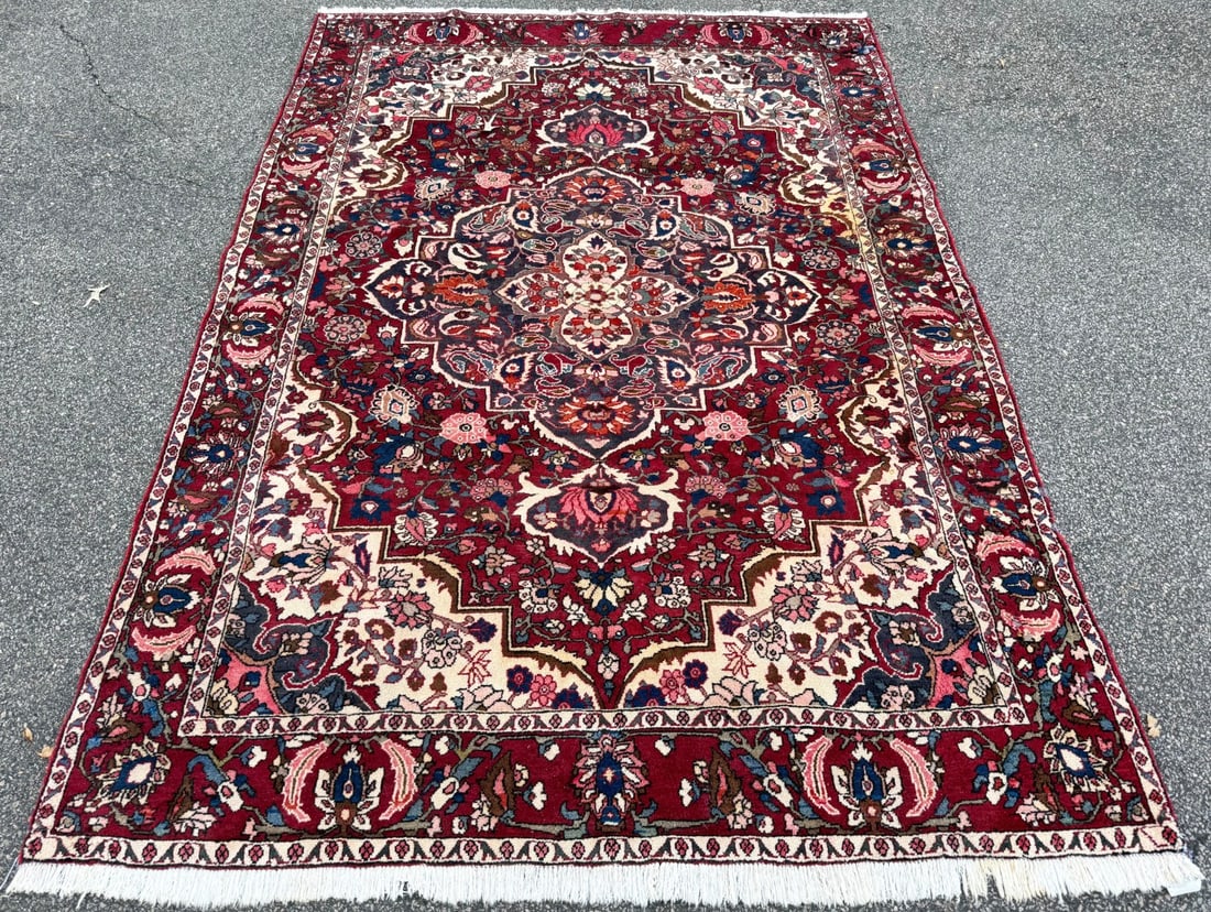 PERSIAN BAKHTIARI HAND KNOTTED RUG, 6.10 x 9.7 (208cm x 292cm) - 2