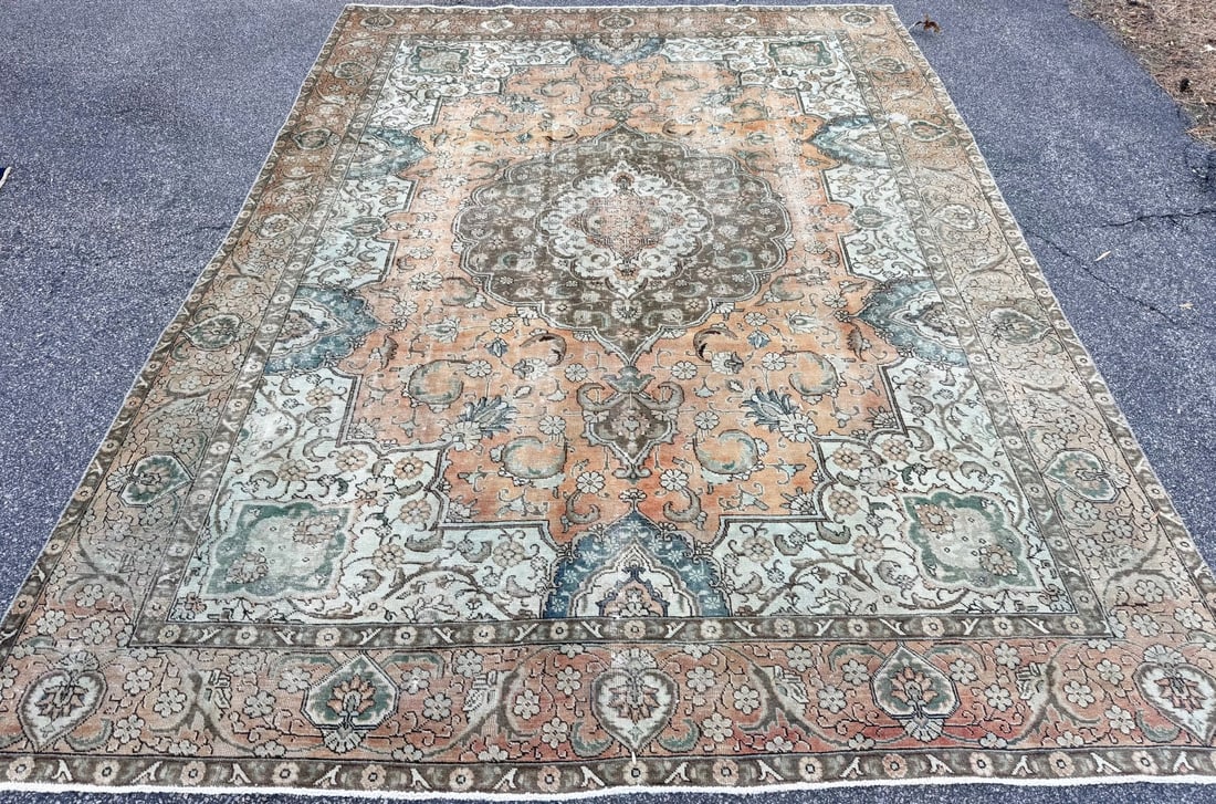 ANTIQUE PERSIAN SAROUK HAND KNOTTED, 9.7 x 13.0 (292cm x 396cm) - 2