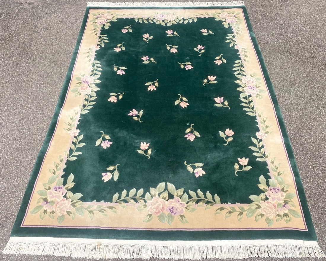 FRENCH STYLE AUBUSSON HAND KNOTTED RUG, 8.2 x 12.0 (249cm x 366cm) - 2