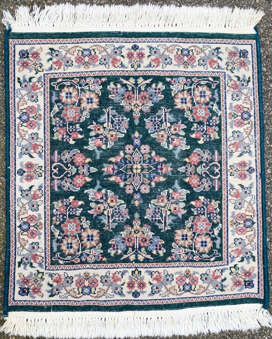 KASHAN HAND KNOTTED RUG – 2.0 x 2.7 - 2
